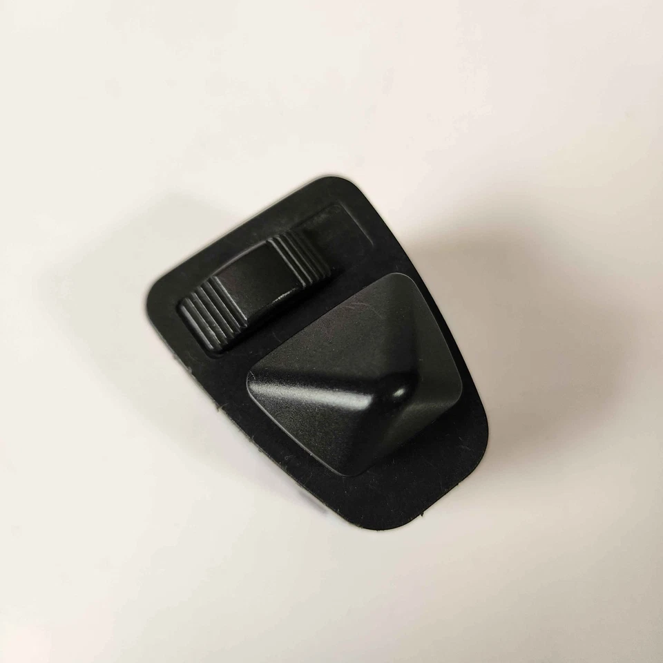 1999-2005 OEM BMW E46 Side Mirror Adjustment Switch 323i 325i 328i 330i M3 - Image 2 of 4