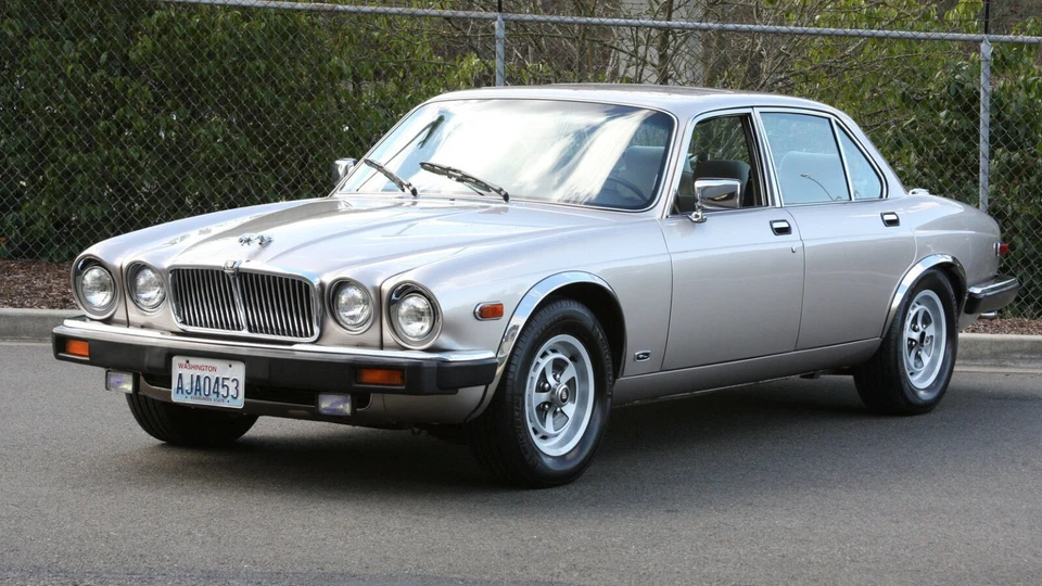 KIT DE RECONSTRUCCIÓN SUSPENSIÓN DELANTERA SOLAMENTE Y AMORTIGUADORES KYB 2 72 - 86 JAGUAR XJ XJ12 XJ6 XJS Foto 4 de 4