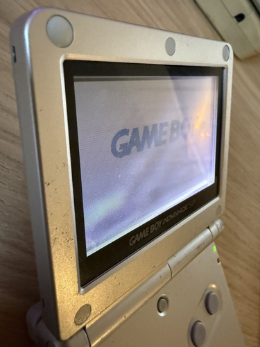 Game Boy Advance SP Silber - Bild 3 von 11