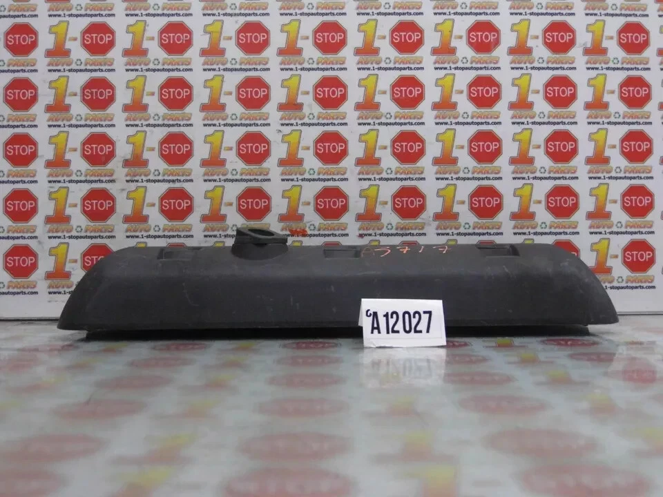 Chevrolet Blazer 1995 cubierta de válvula lateral izquierda 12554257 OEM Foto 3 de 4