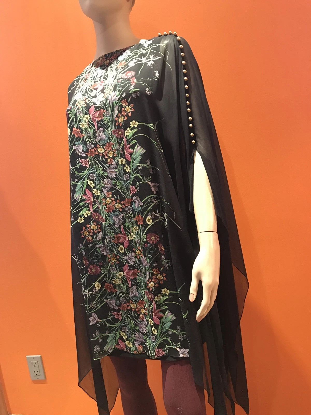 Fabuleuse !ROBE TUNIQUE SOIE MOUSSE IMPRIMÉE GUCCI NEUVE AVEC ÉTIQUETTES TAILLE 38