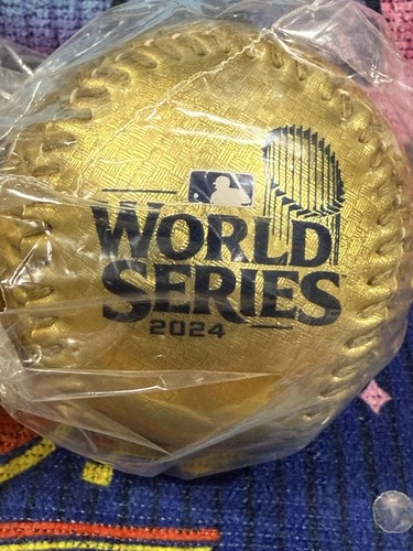 2024 Los Angeles Dodgers World Series Champions Stadium Exclusive Gold Baseball - Picture 3 of 6