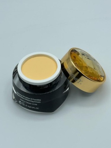 Rodney Lingzhi Black Truffle Beauty Cream Removes Wrickles & Freckles Whitening - Picture 7 of 11