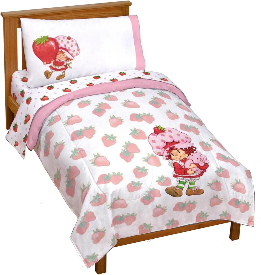 Delicioso juego de edredón Strawberry Shortcake para niños pequeños - fácil cuidado y diseño divertido Foto 3 de 4