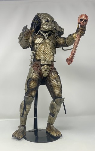Jungle Hunter Predator Masked NECA | 30th Anniversary | 18 Inch Action Figure