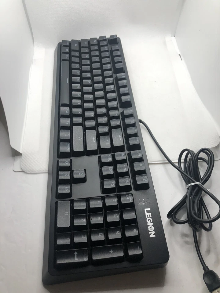 Teclado mecánico para juegos Lenovo Legion KG622U-DT RGB Foto 3 de 4