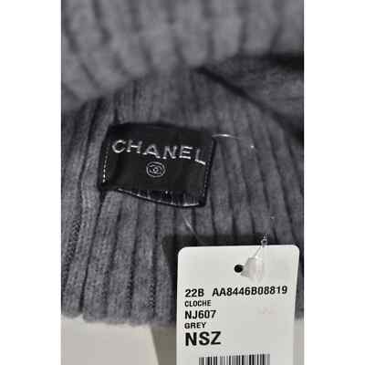 Chanel 22B Cashmere Grey White Sequin CC Logo Beanie Winter Hat