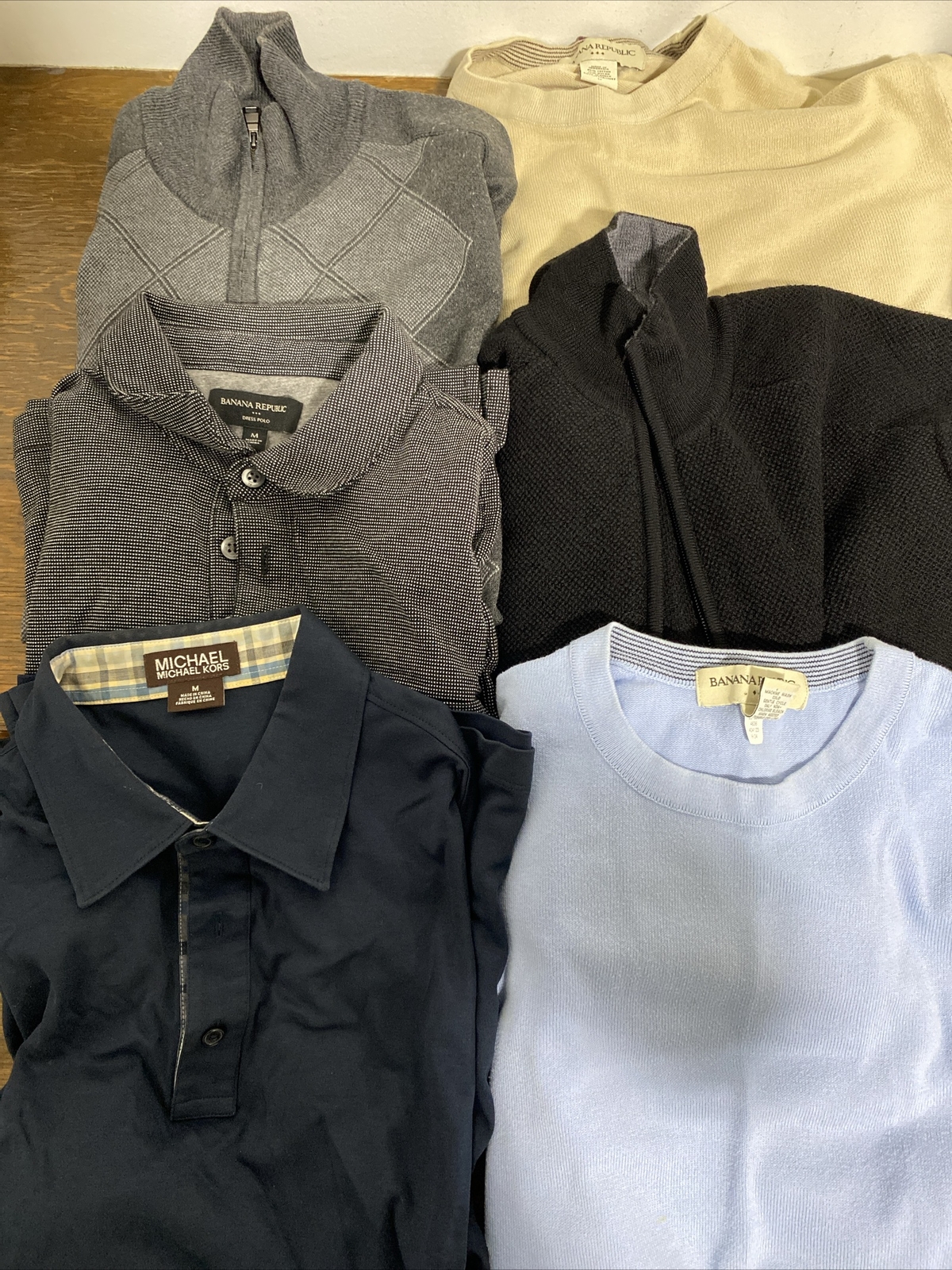 Lot of 18 Banana Republic Vineyard Vines North Face Mens Sweaters Polos