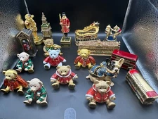 Estee Lauder Compact Rare Collectible ~ HARRODS ~ Holiday ~ Pleasure ~ Beautiful