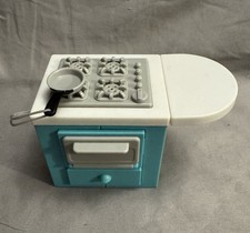 Barbie Kitchen Stove And Oven. Stove Makes Sound Like It  s Frying Bacon.