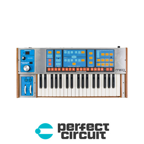 Moog Source Analog Keyboard SYNTHESIZER - VINTAGE - PERFECT CIRCUIT
