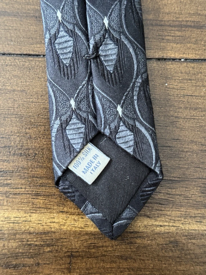 JOHN W. NORDSTROM Men's 100% Silk Tie ITALY Geometric Blue/Multicolor EUC - Image 3 of 4