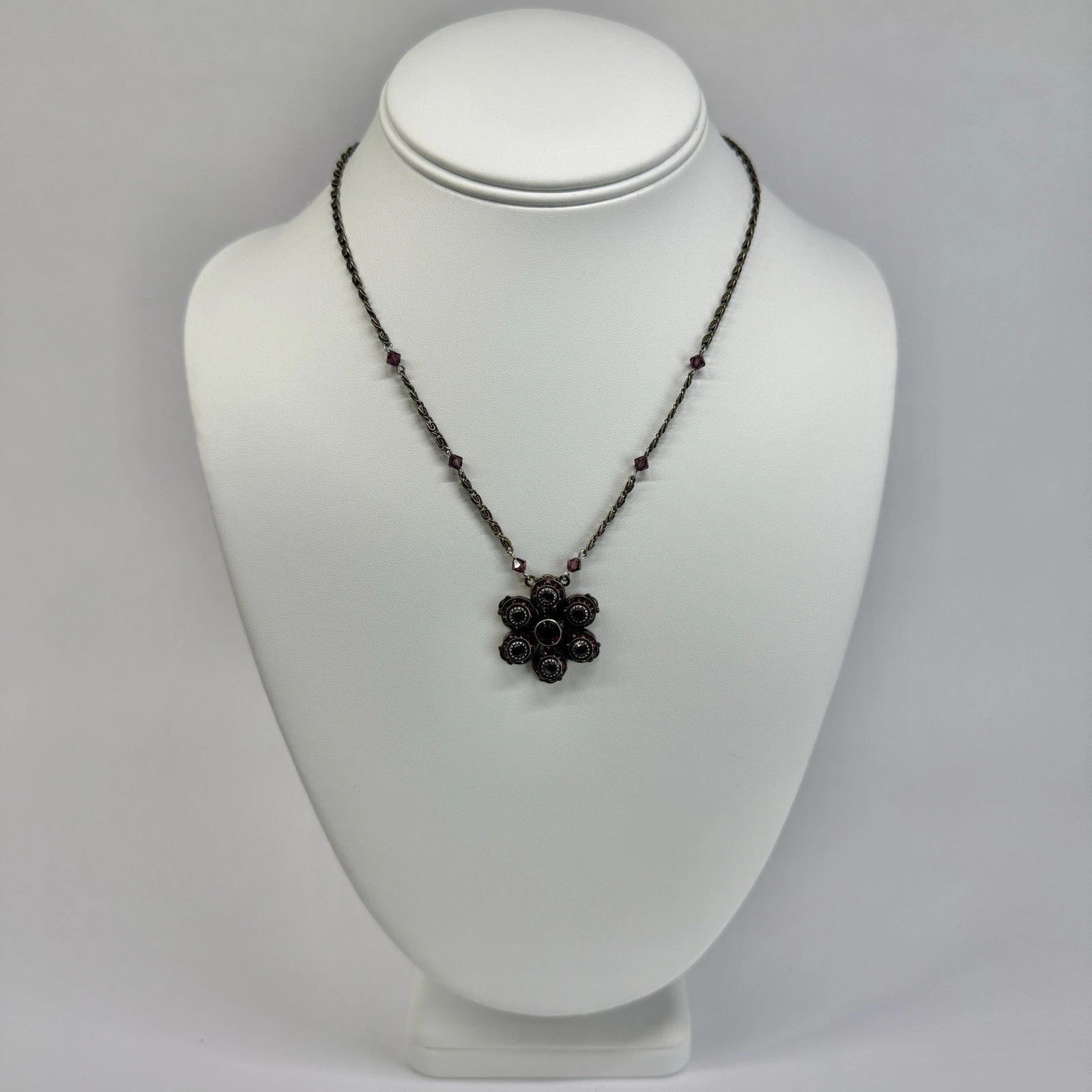 LIZ PALACIOS Swarovski Crystal Bead Floral Silver Tone Vintage Necklace N641