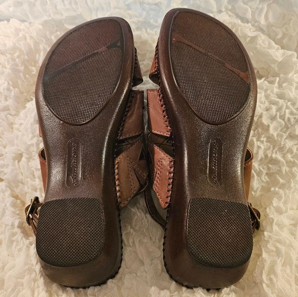 Auditions Megan Brown Slingback Sandall Size 9.5 leather upper - Image 3 of 4