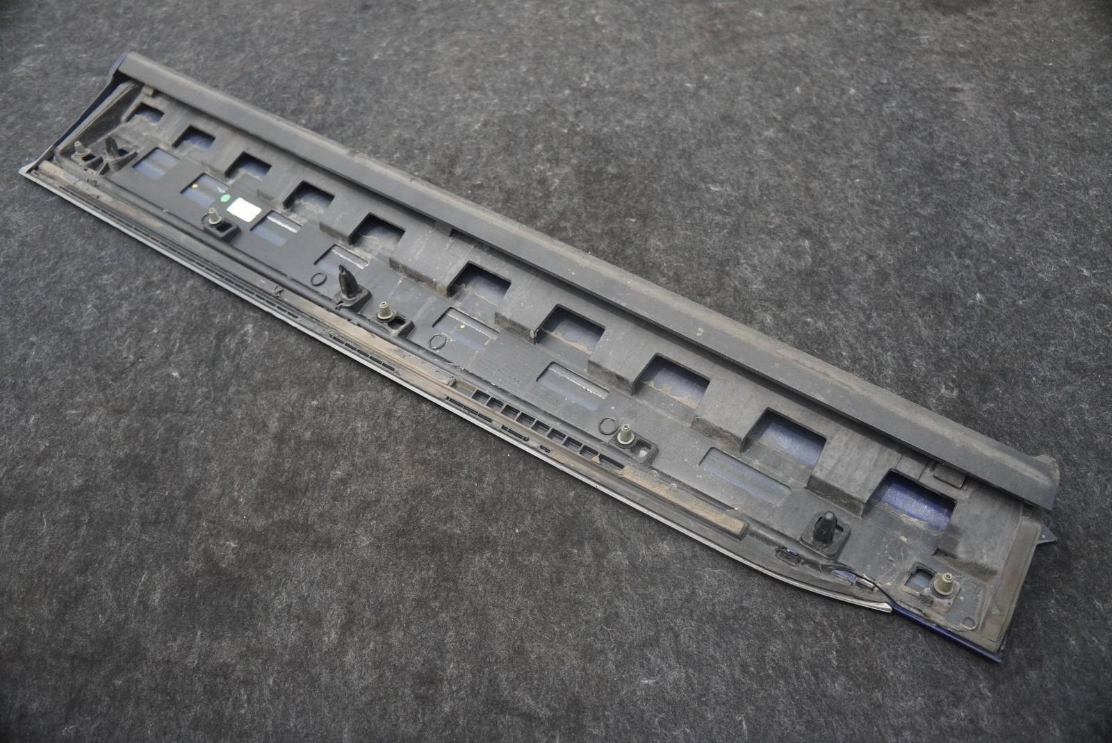 Front Right Door Rocker Trim Panel Cladding i4ML853959 Lamborghini Urus *Note*