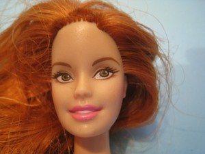 barbie rousse