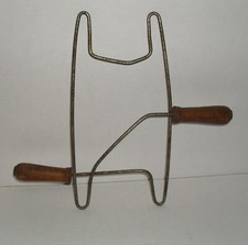 Vintage Metal Rope Winder with Wooden Handles