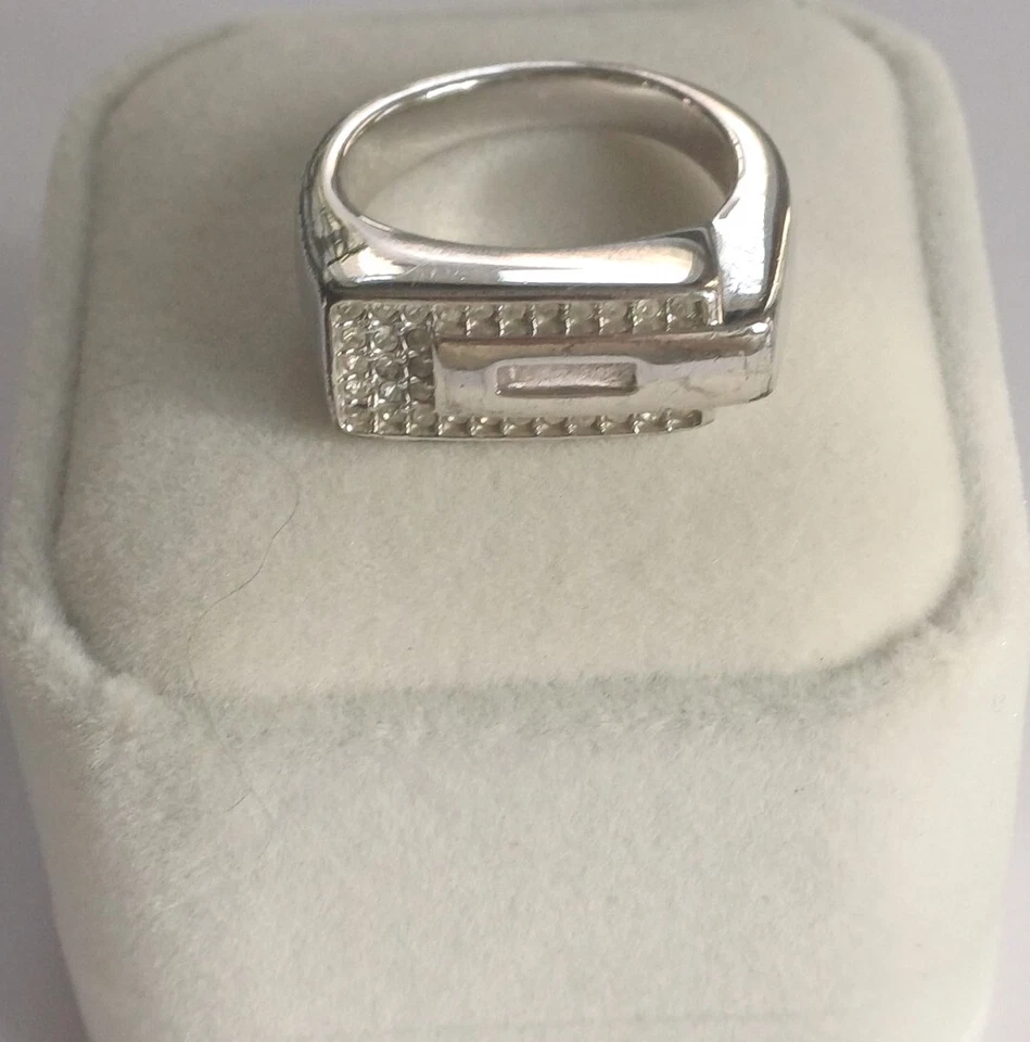 Impresionante anillo de plata vintage Pierre Lang para hombre talla R1/2 con incrustaciones de circonio circular Foto 2 de 4