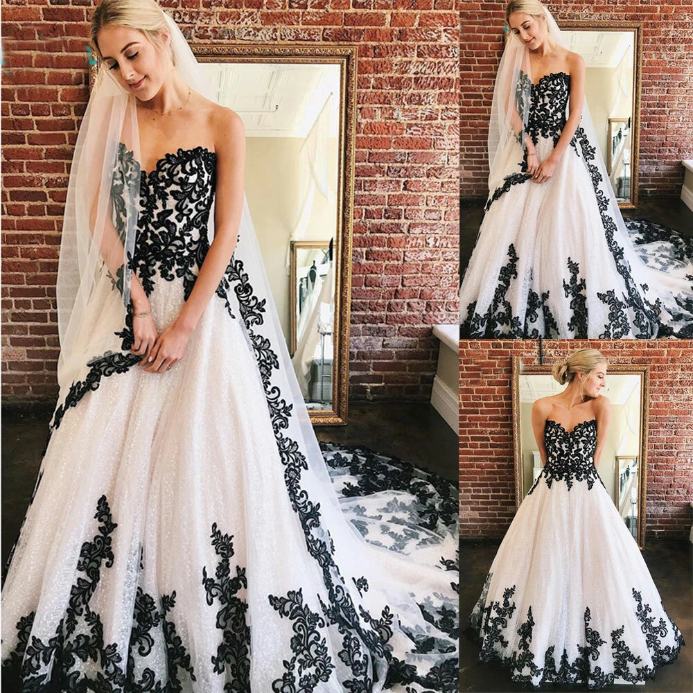 Bling Bling Wedding Dresses With Black Lace Applique Sweetheart