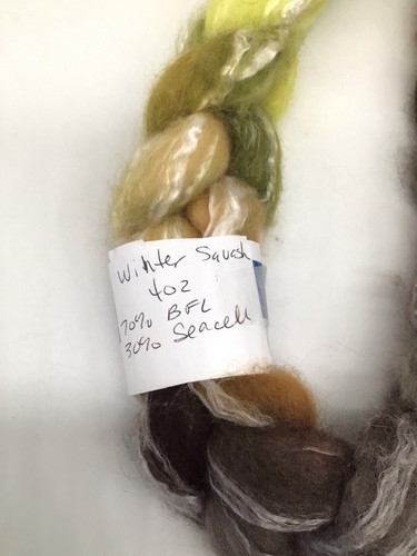 2 Skeins Wool Roving: Flannel Cakes + Mystery Blend - Picture 4 of 7