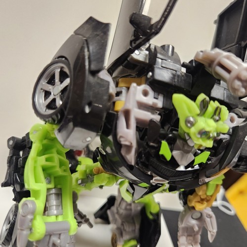 Transformers Dark Of The Moon Human Alliance Skids and Elita-1 with Epps - Picture 3 of 12