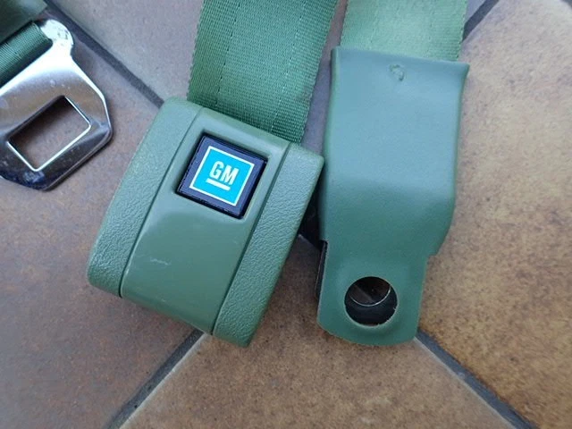 Cinturón de seguridad delantero y retractor GM años 60’s-70’s, verde claro, ¡NUEVO! Chevy Pontiac Foto 2 de 4