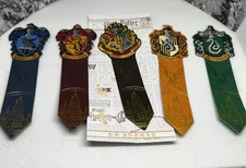 Harry Potter Bookmark Set Hogwarts Crests Ravenclaw Gryffindor Hufflepuff Etched