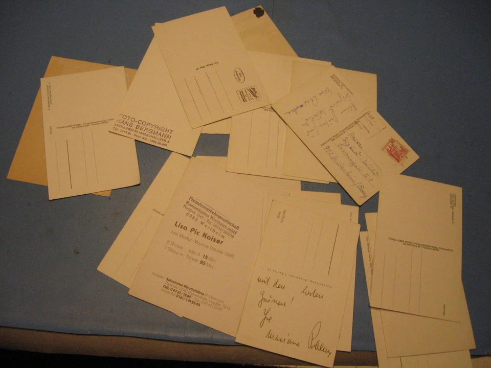 19 Stück Autogramme Handsigniert Künstler,Musik,Film u.a. der 1950-60-70.Jahre - Bild 4 von 4