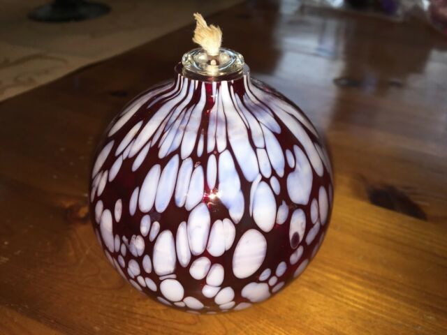 ART GLASS HAND BLOWN 3 ½” ROUND OIL CANDLE LAMP RED & WHITE POTTERY BARN