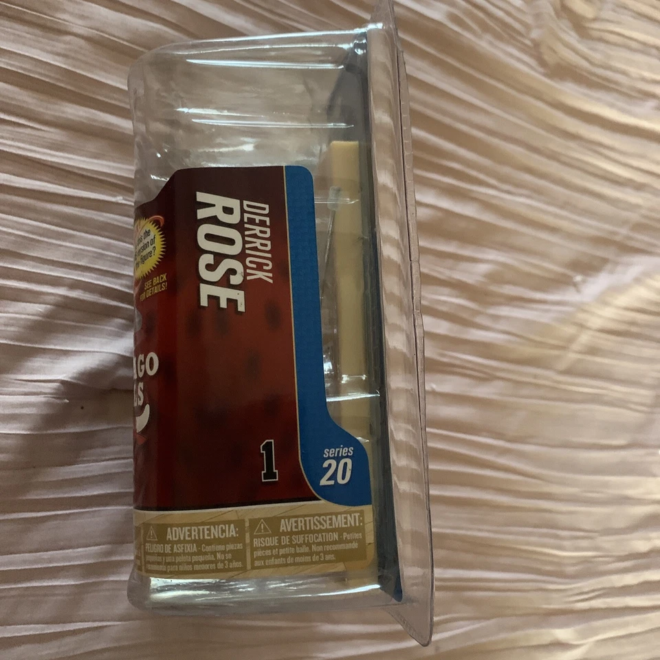 Boneco Mcfarlane Chicago Bulls 2012 Series 20 Derrick Rose preto uniforme perseguição V - Imagem 4 de 4