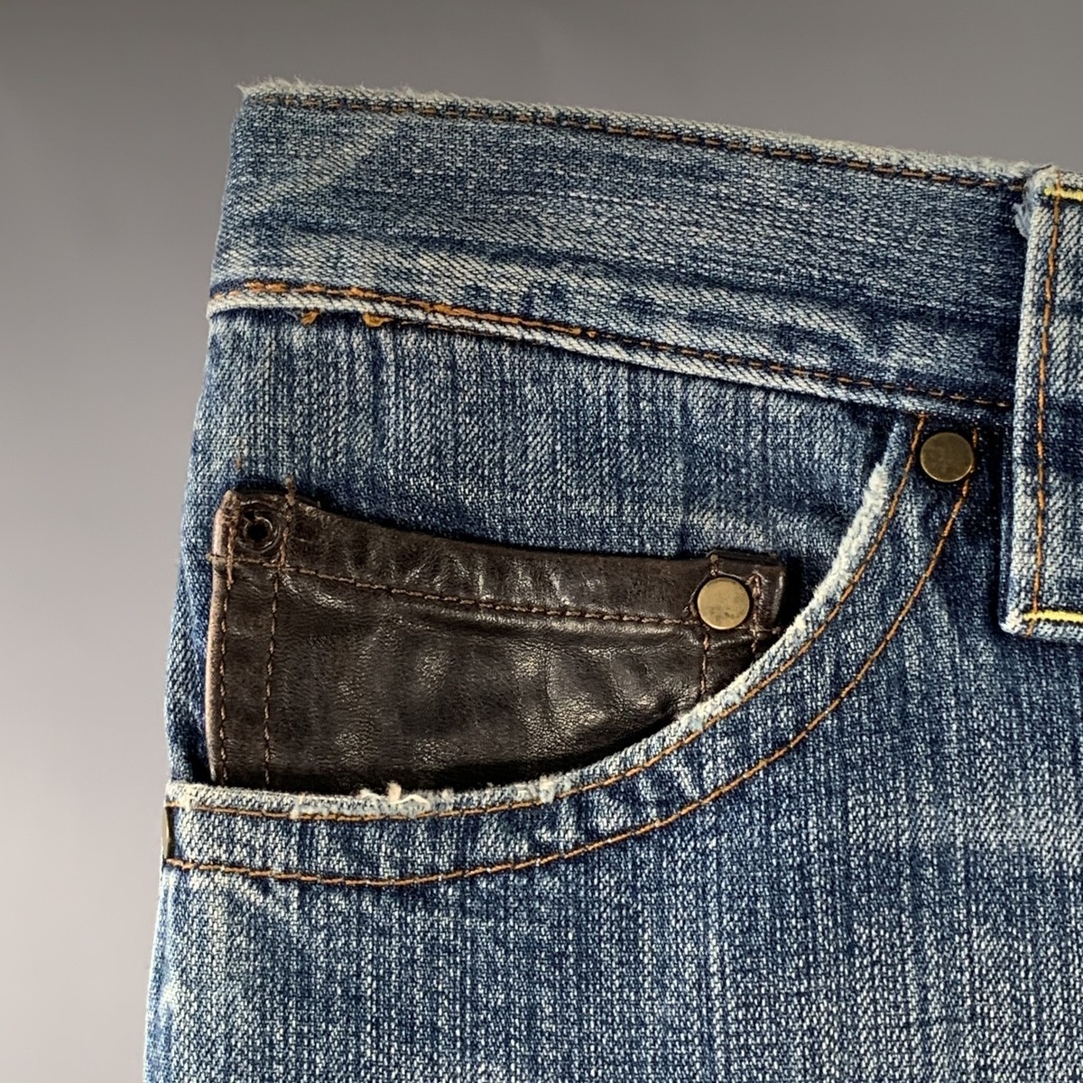 デニム・ジーパン Dsquared2 Straight Jeans With Five-Pocket Design DSQUARED2 Size 28 Blue Denim Straight Five Pockets Horn