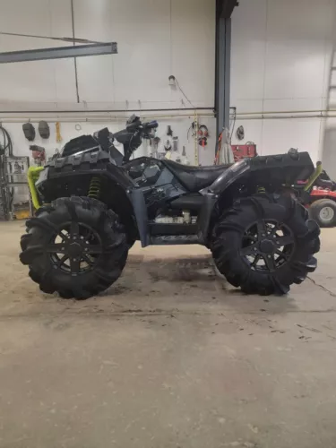 Polaris Sportsman xp 1000 high lifter edition