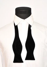 Mens FERUCCI Oversized Self Tie Bow - Black Velvet Bowtie, Mens big bow tie