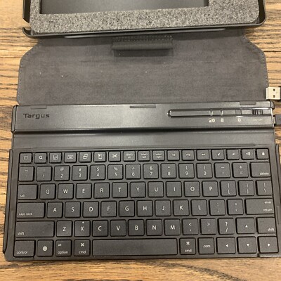 Targus Bluetooth Keyboard And Case iPad Air 5th Gen 360 Degree