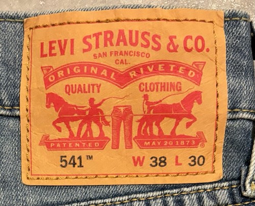 Levi's 541 sportlich schmal zulaufende Herrenjeans 38 x 30 neu mit Etikett Denim blau Medium Wash Tech - Bild 5 von 6