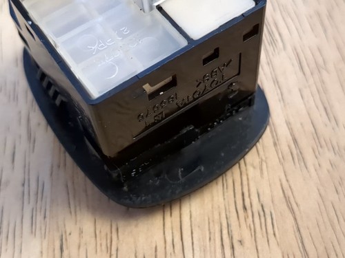 2001-2007 Toyota Sequoia Folding MIRROR SWITCH w/ Directional Controls OEM 9-Pin - Picture 8 of 11