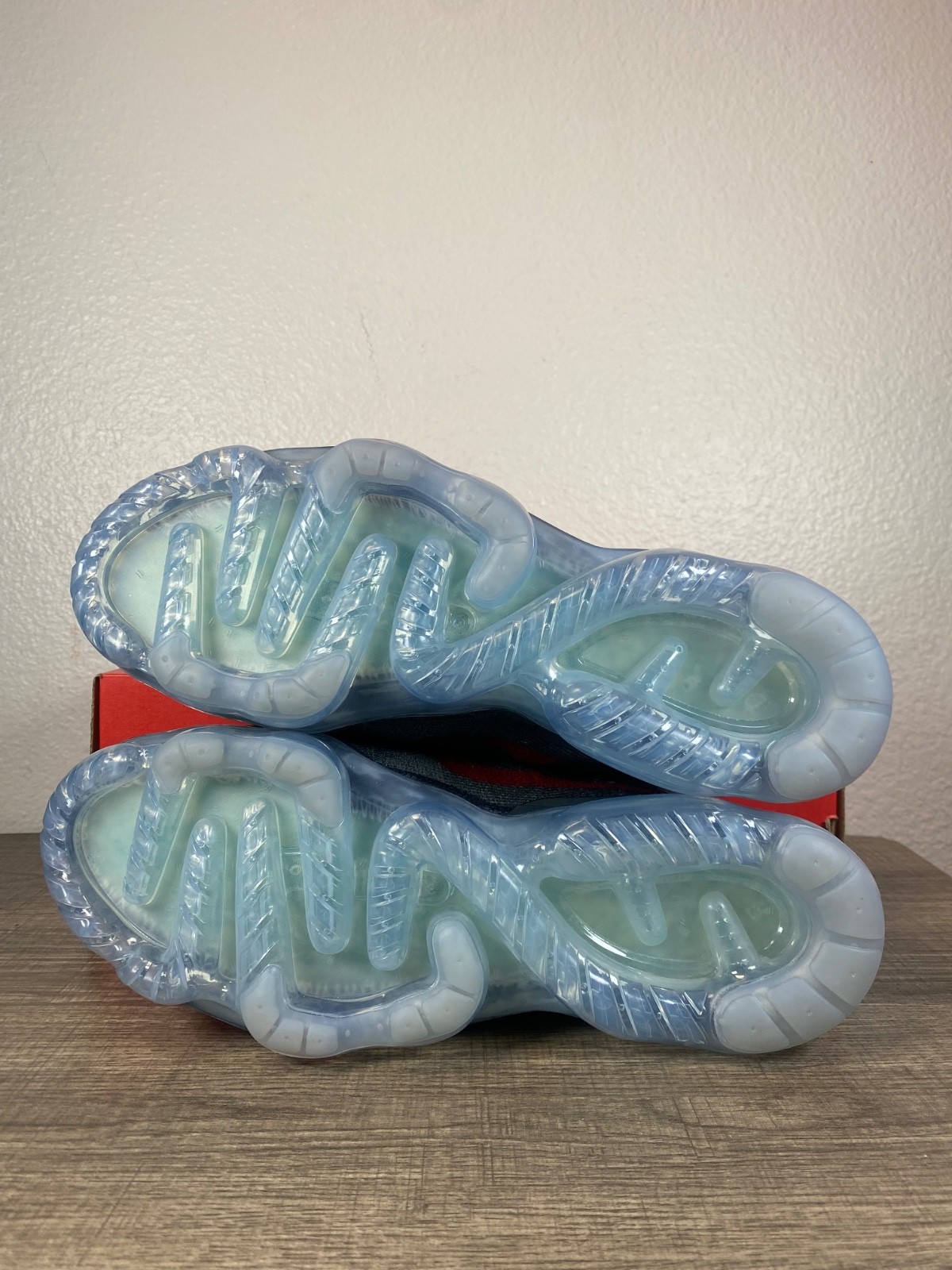 SAOLA Nike Air Vapormax 2023 FK Grigio Scuro Rosso Palestra (DV1678 019) Uomo Taglia 11