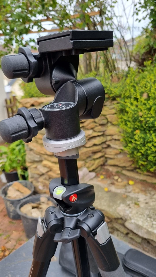 Manfrotto 055XPROB Stativ + Manfrotto 410 Kopf - Bild 4 von 4