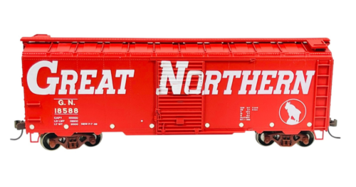 #70467 Athearn HO Great Northern (#18588) 40' Youngstown Door Box Car - Picture 5 of 8