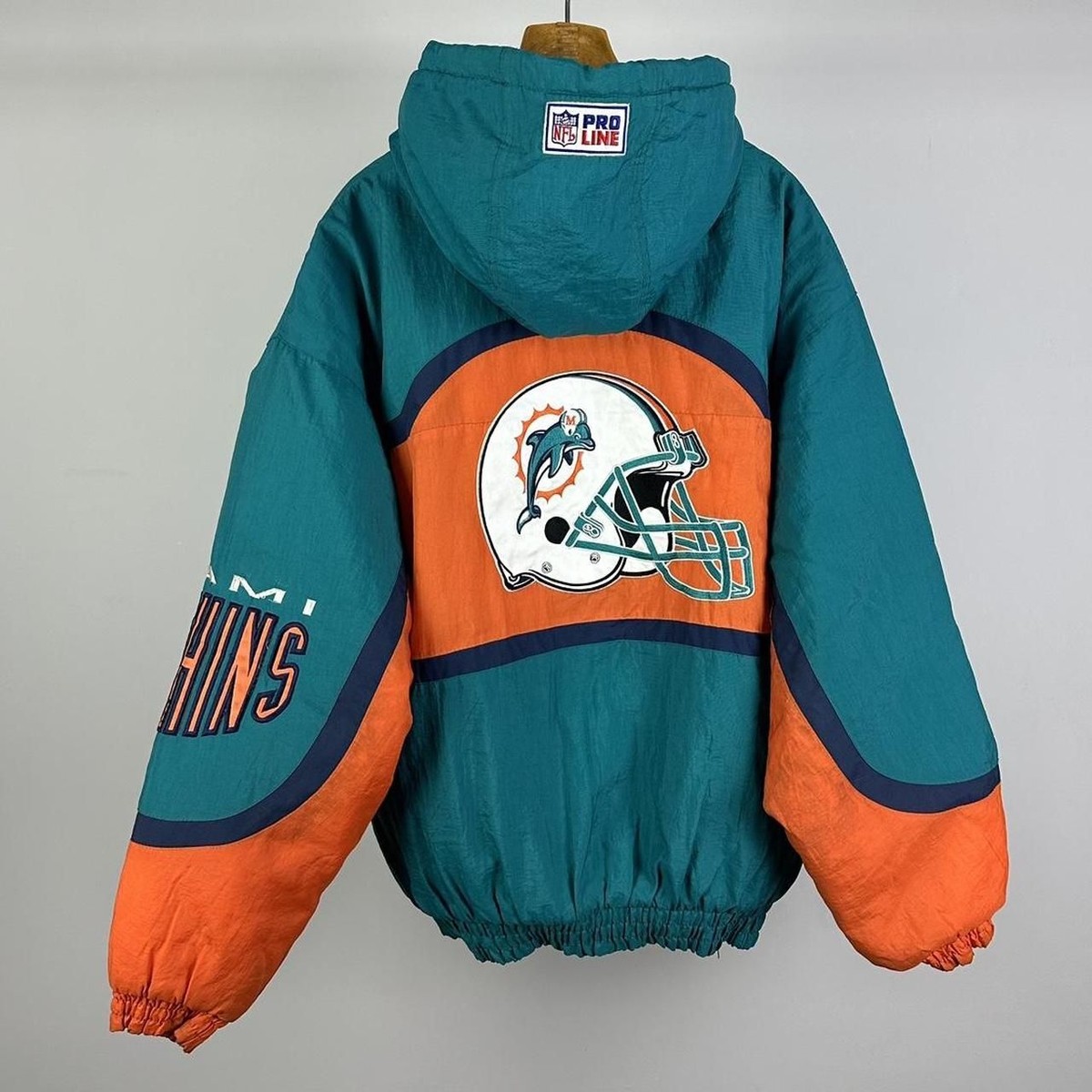 Vintage 90s Miami Dolphins Team NFL Logo Athletic Puffer Jacket