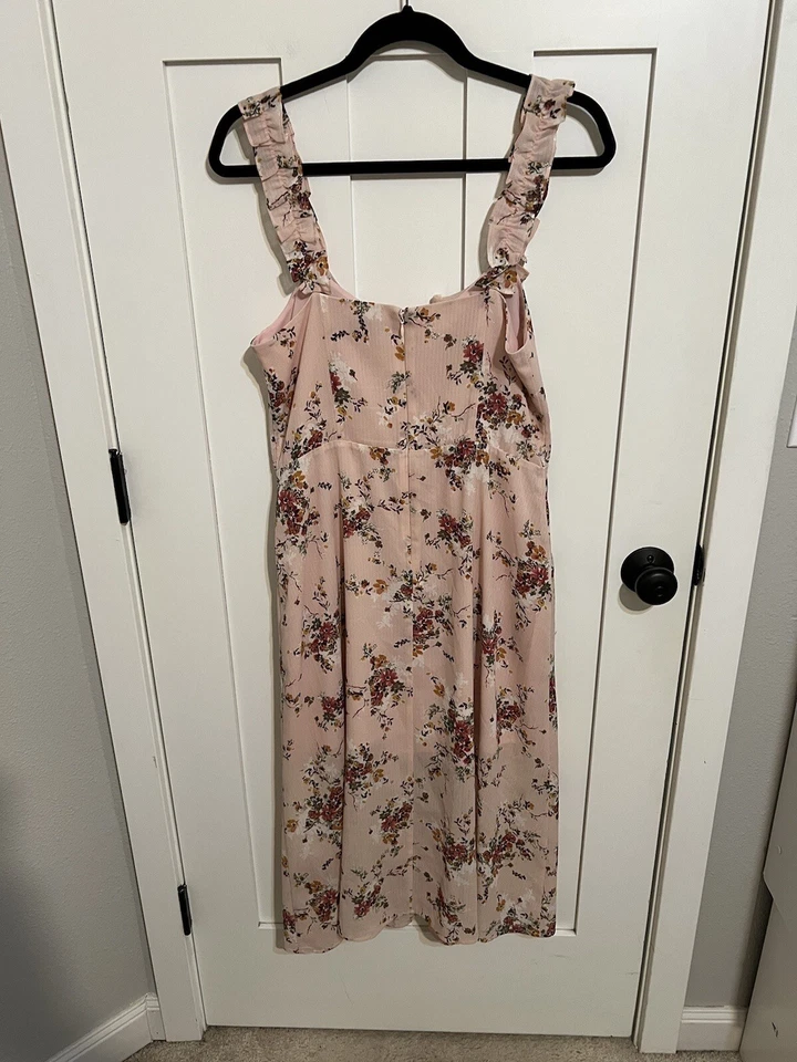 Vestido Atwater Village Midi Rosa Floral Bolsillos Talla Grande Ali & Jay Foto 2 de 4