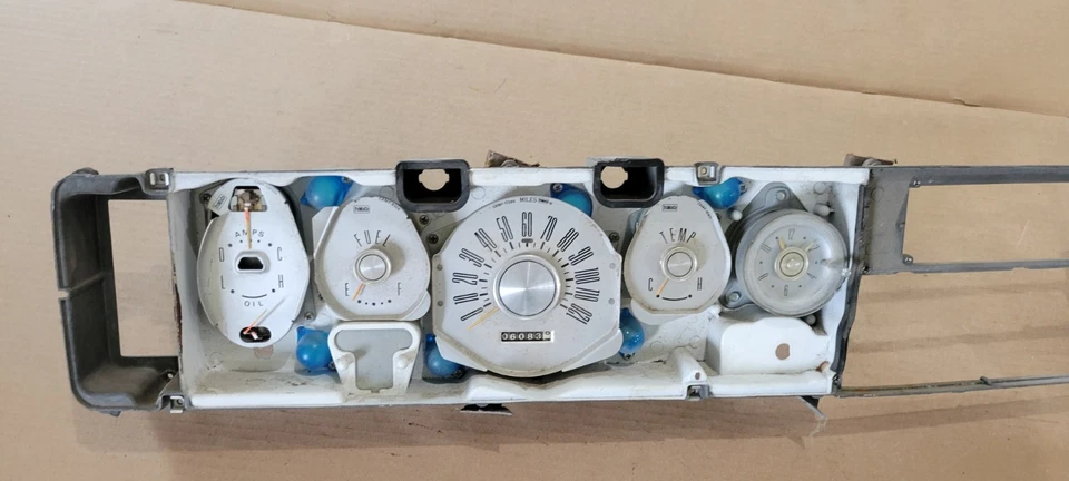 Velocímetro Mercury Park Lane 1965-66 medidor de tablero C6MF-17265 FOMOCO Foto 2 de 4