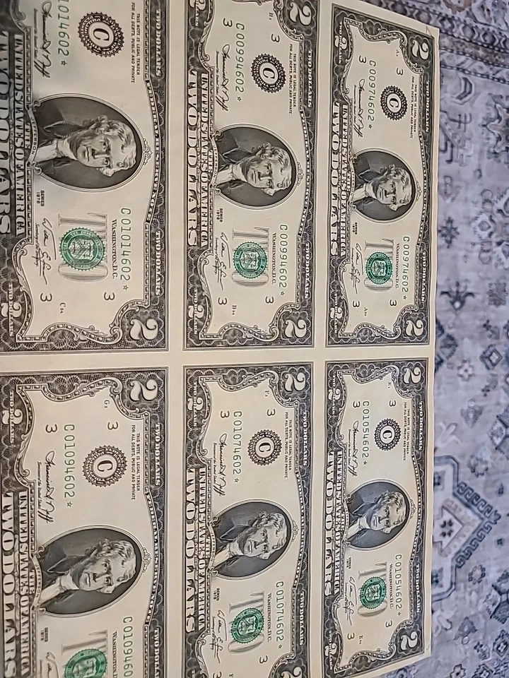 1976 C* $2  FRN Uncut Sheet Of 16 Notes - Image 2 of 4