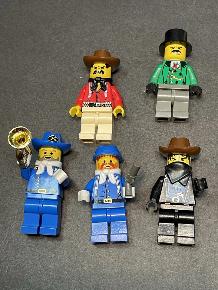 Vintage 1996 Lego #6761 Bandits Secret Hide-Out  Western Wild West Cowboy - Image 2 of 4