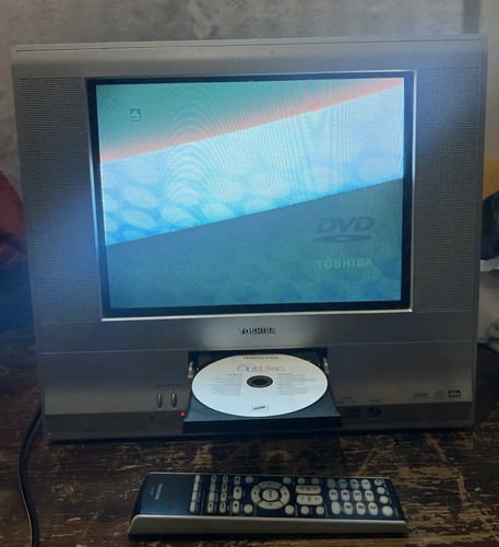 TOSHIBA MD14F51 CRT TV / DVD Combo Flat Retro Gaming Tested Working W/Remote