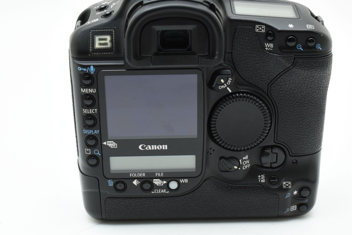 Near Mint] Canon EOS-1 D Mark II N 8.2MP Digital SLR Camera