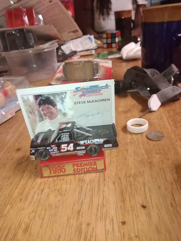 Nascar 1/64 nuevo en paquete, modelo Star Trek, Winnie the Pooh Foto 4 de 4