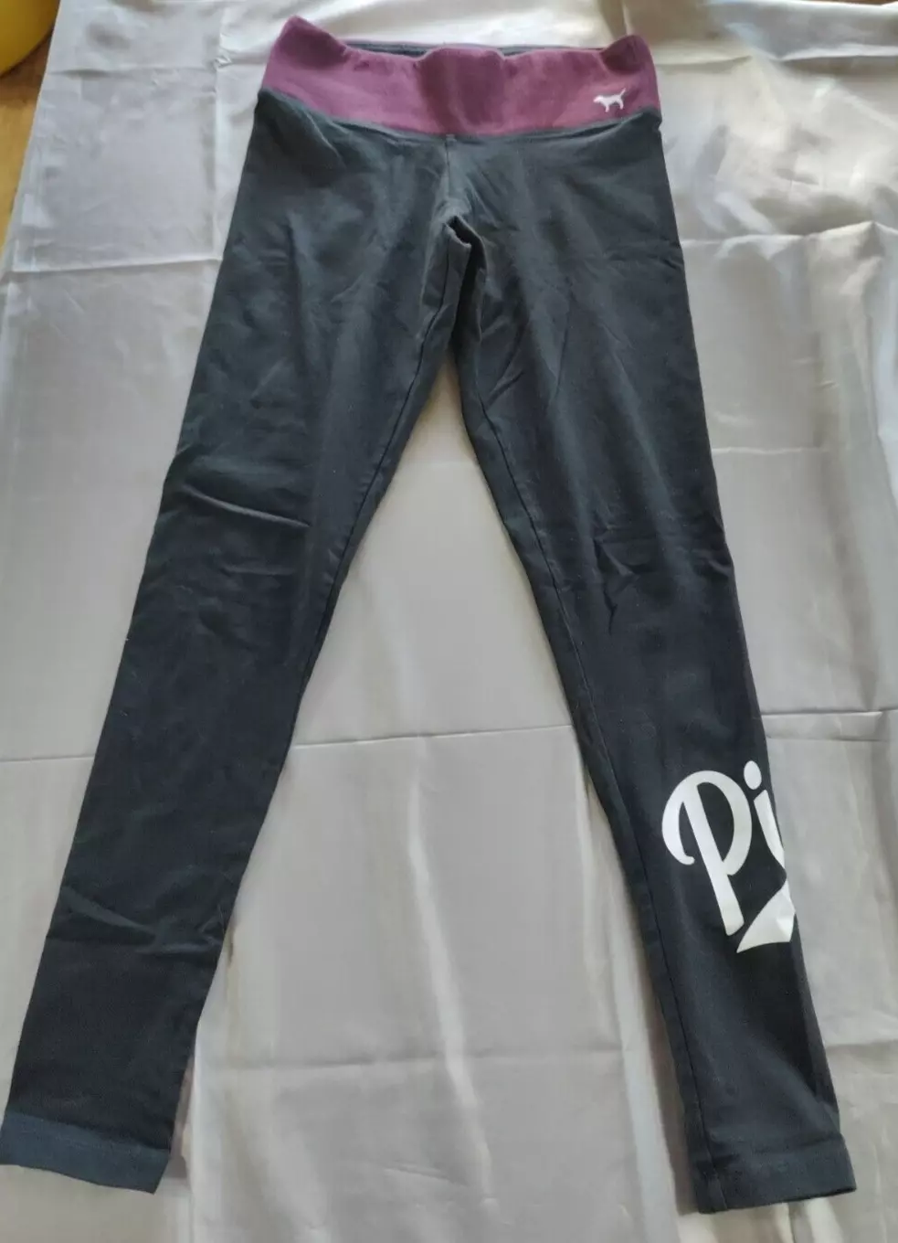 victoria-secret-vs athletic yoga leggings