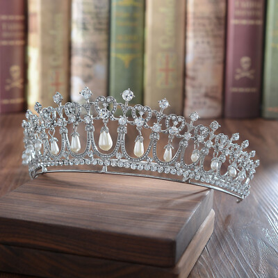 5.5cm Tall Pearl Crystal Diana Love Knot Queen Princess  display picture 3