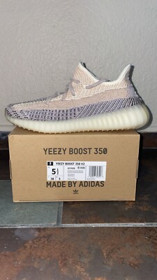 Size 5.5 - adidas Yeezy Boost 350 V2 Ash Pearl